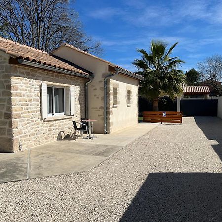 Petite Maison refaite à neuf proche plage Vila Mèze Exterior foto